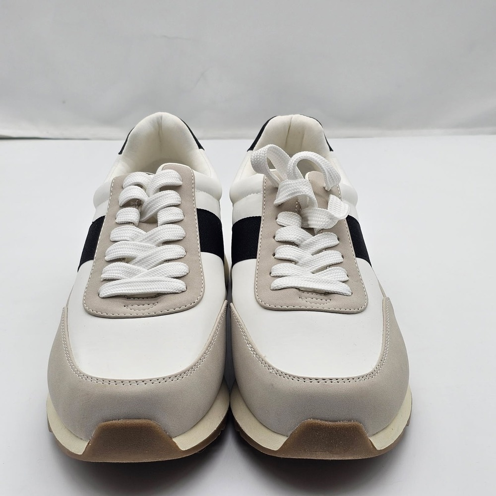 New Dolce Vita  Women's Sneaker Size 9 White With Black Stripe Zabble - Picture 2 of 10